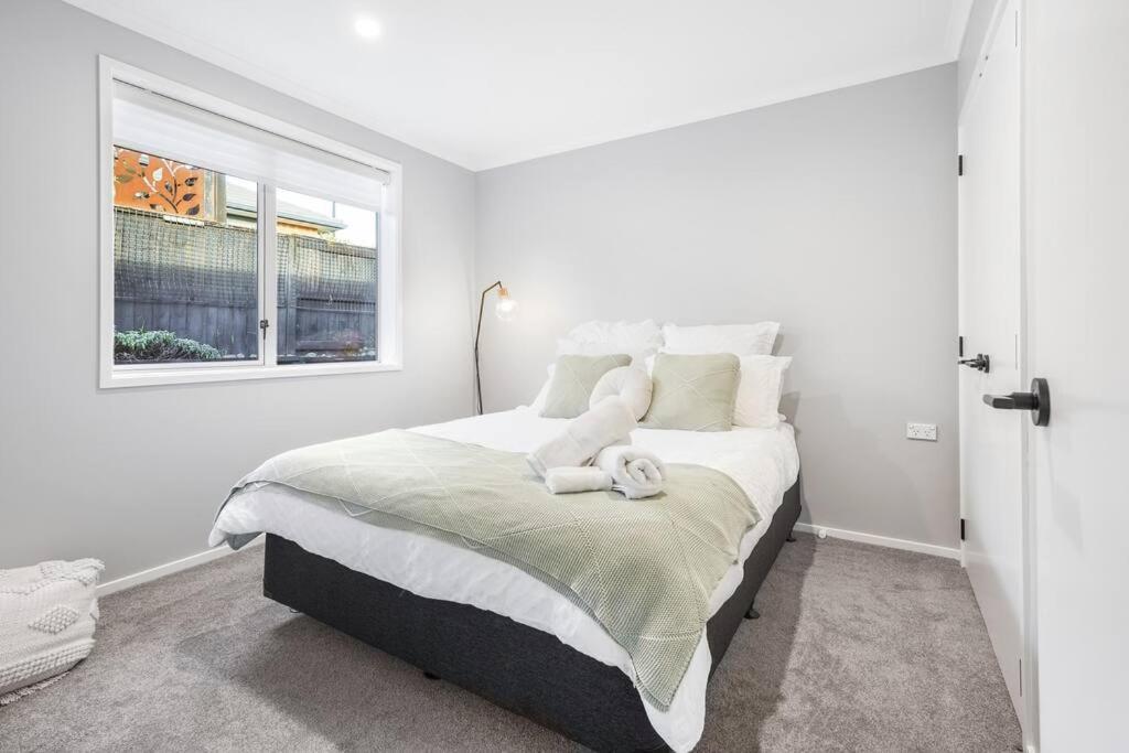 Stylish Warm House In North Hamiltonヴィラ エクステリア 写真